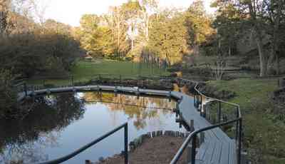 bellingrath+gardens-boardwalk_02.jpg:  