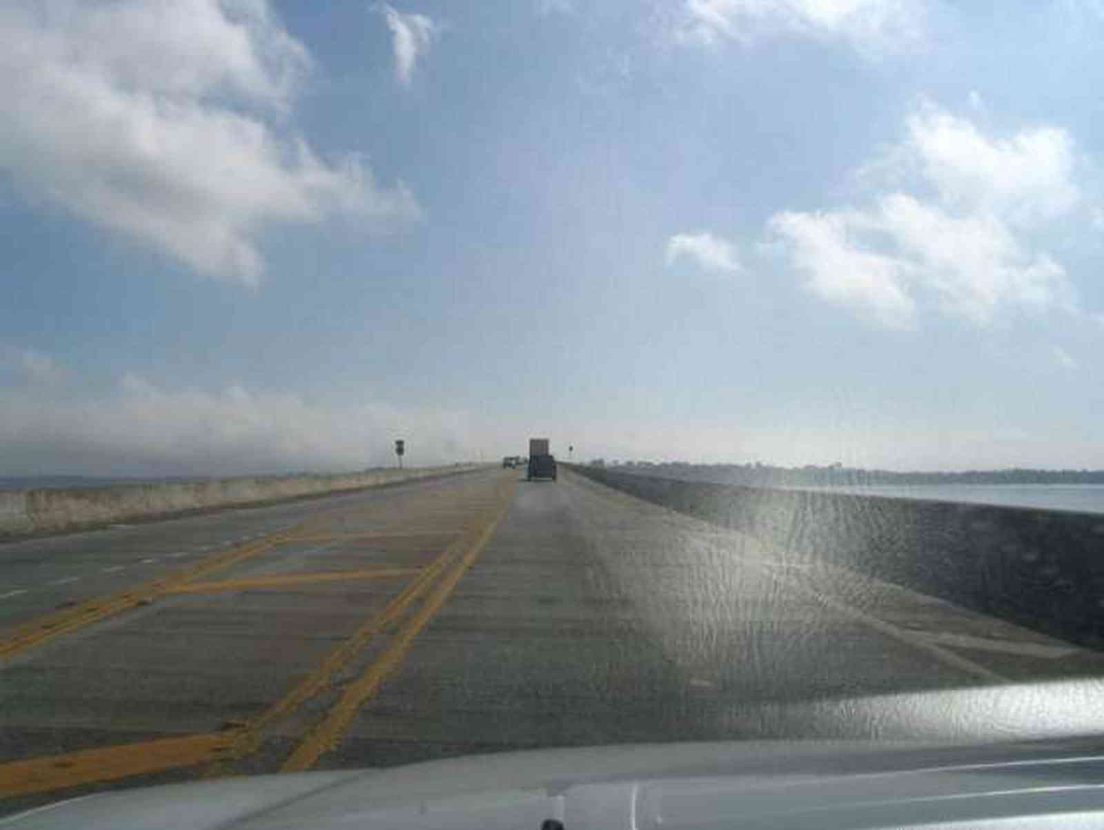 Lillian-Bridge_03.jpg:  bridge