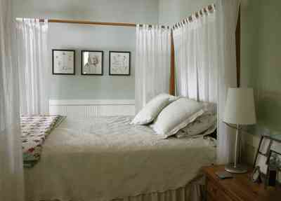 North-Hill:-284-West-Gonzales-Street_27d.jpg:  canopy bed, garage apartment, quilt, craftsman cottage, lace pillows