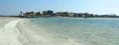 Pensacola-Beach:-Sabine-Bay_02.jpg:  beach, white sand, sabine, bay, lake, water, beach house