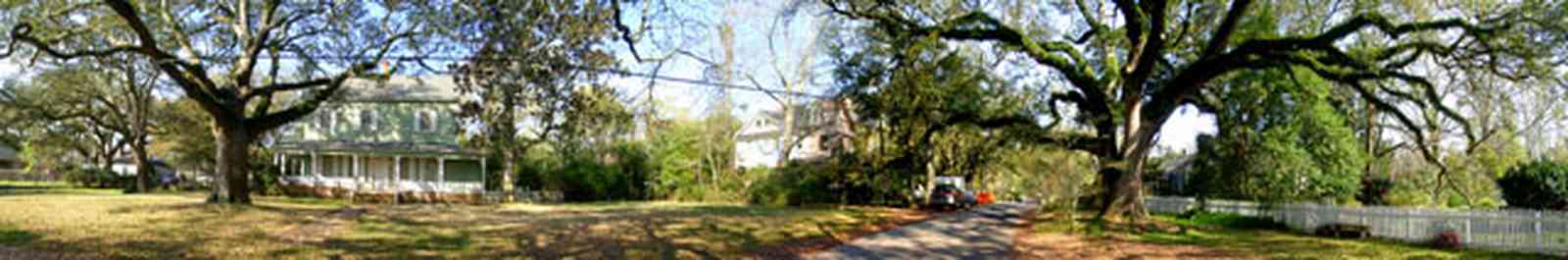 Pensacola:-East-Hill:-10th-Avenue-House_04.jpg:  oak trees, colonial home, shutters, porch, , 