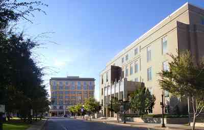 Pensacola:-Palafox-Historic-District:-Federal-Courthouse_03.jpg:  palafox street, brent building