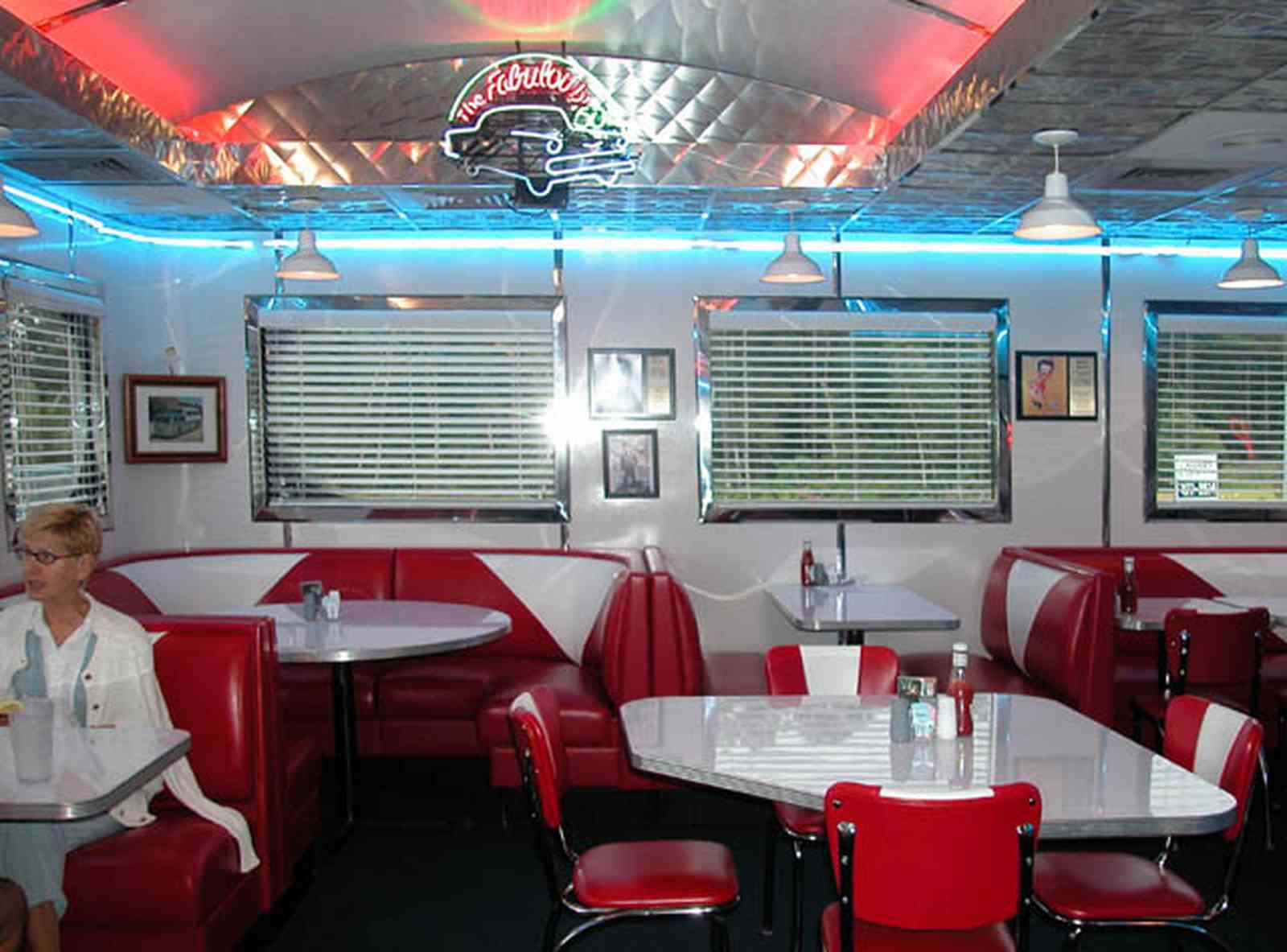 Pine-Forest:-50s-Diner_07.jpg:  booth, neon, stainless steel, diner, venitian blinds