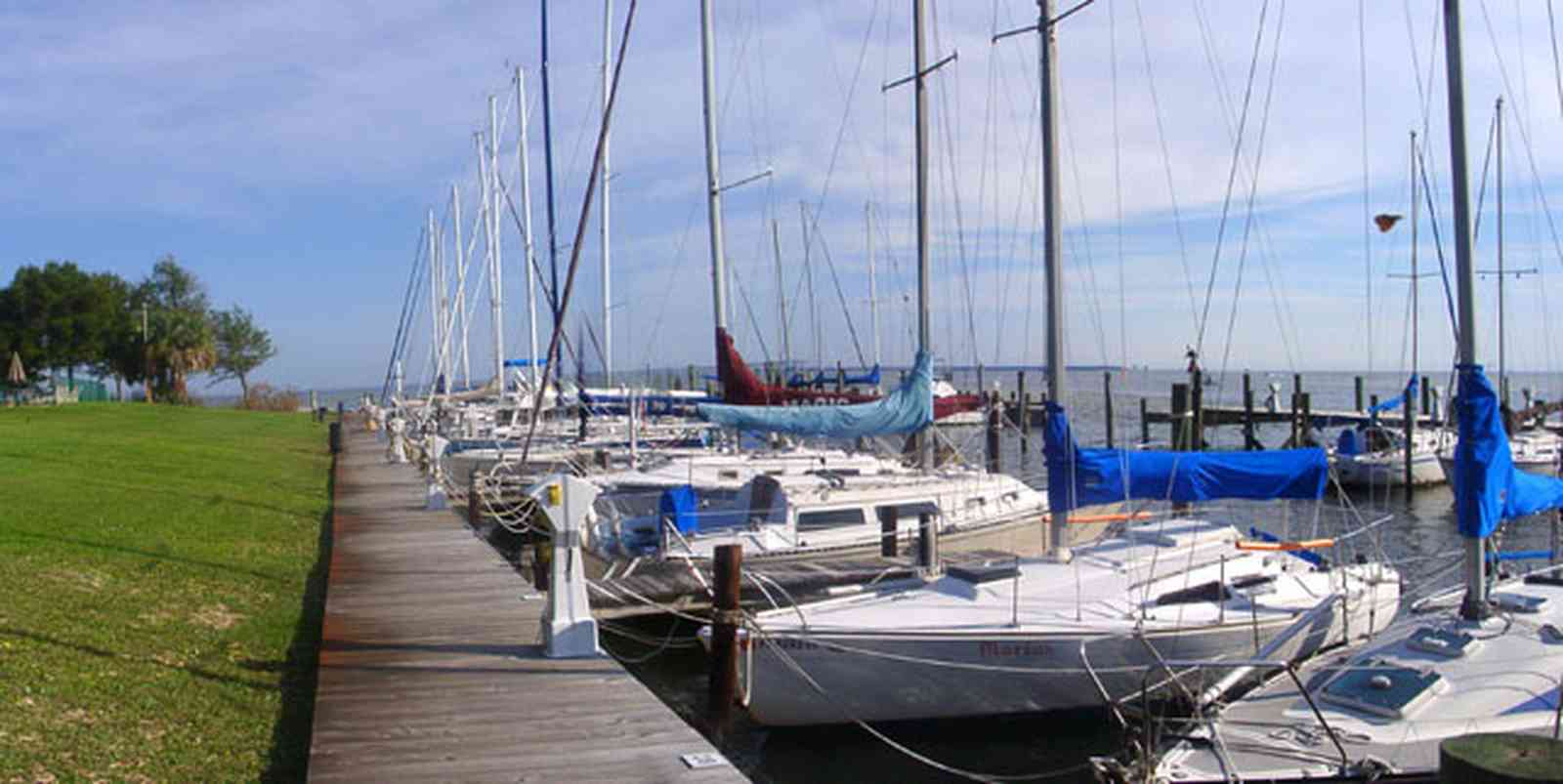 Sanders-Beach:-Pensacola-Yacht-Club_07c.jpg:  sail boats, oak trees, dock, pier, deck, , 