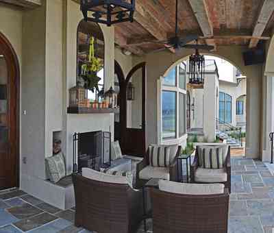 722+Peakes+Point-patio_01.jpg:  
