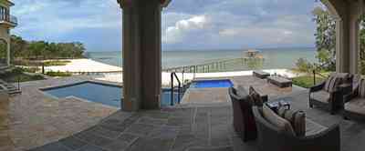 722+Peakes+Point-patio_01d.jpg:  