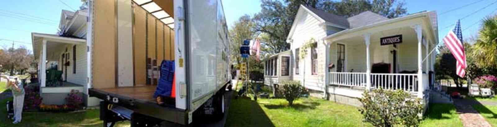 East-Hill:-Jackson-Hill-Antiques_tmaat10.jpg:  antique shop, moving truck, commercial, 