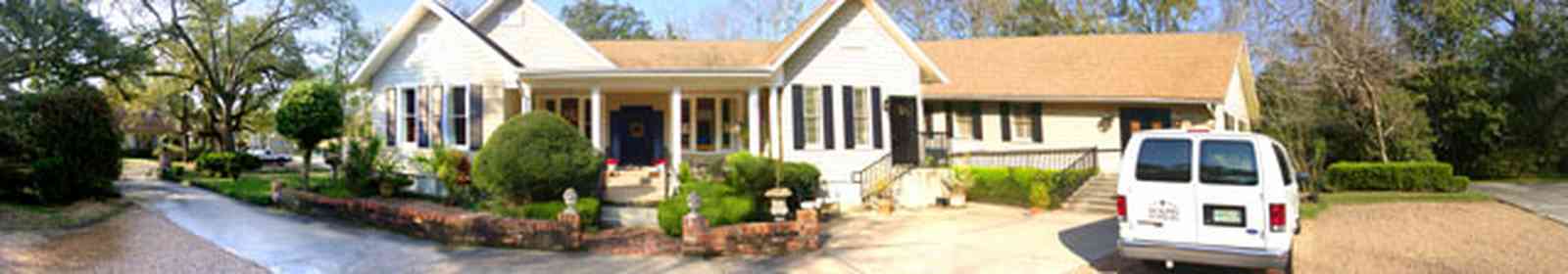 East-Hill:-McAlpin-Shop_03.jpg:  antique shop, colonial style house, dormers, shutters, clapboard cottage, 