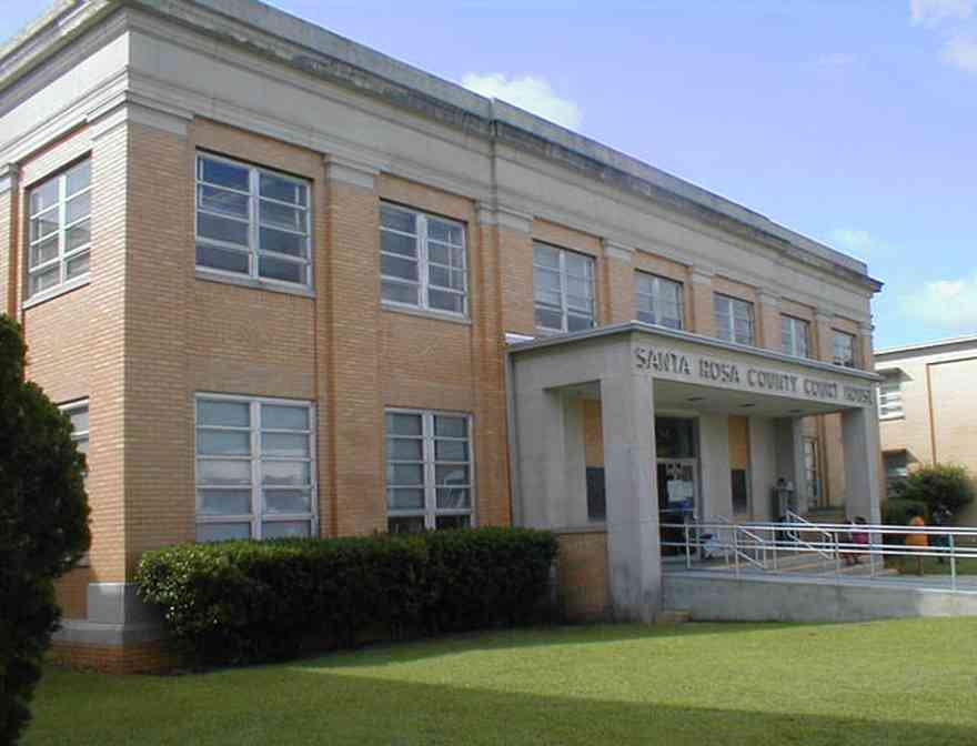 Milton:-Courthouse_01.jpg:  government complex, old county jail, art deco architecture, santa rosa county, carolyn street, willing street, milton, courthouse