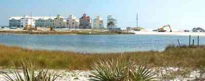 Pensacola-Beach:-Sabine-Bay_08.jpg:  beach, white sand, sabine, bay, lake, water, beach house