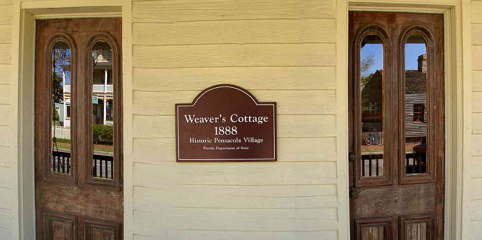 Pensacola:-Historic-Pensacola-Village:-The-Weavers-Cottage_00.jpg:  gulf coast cottage, victorian house, historic village, porch, museum