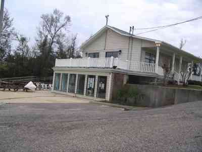 Pensacola:-Swamp-House_04.jpg:  swamp, house, river, waterways, escambia river, bait, 